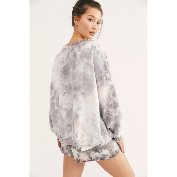 Free People Kelly Washed sweatshirt and shorts set - Picture 7 of 8